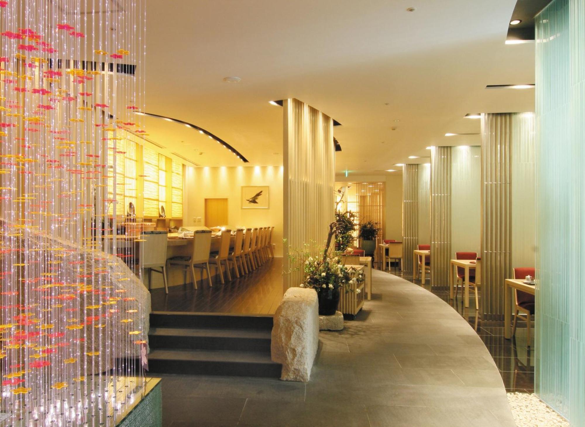 Okura Garden Hotel Шанхай Экстерьер фото
